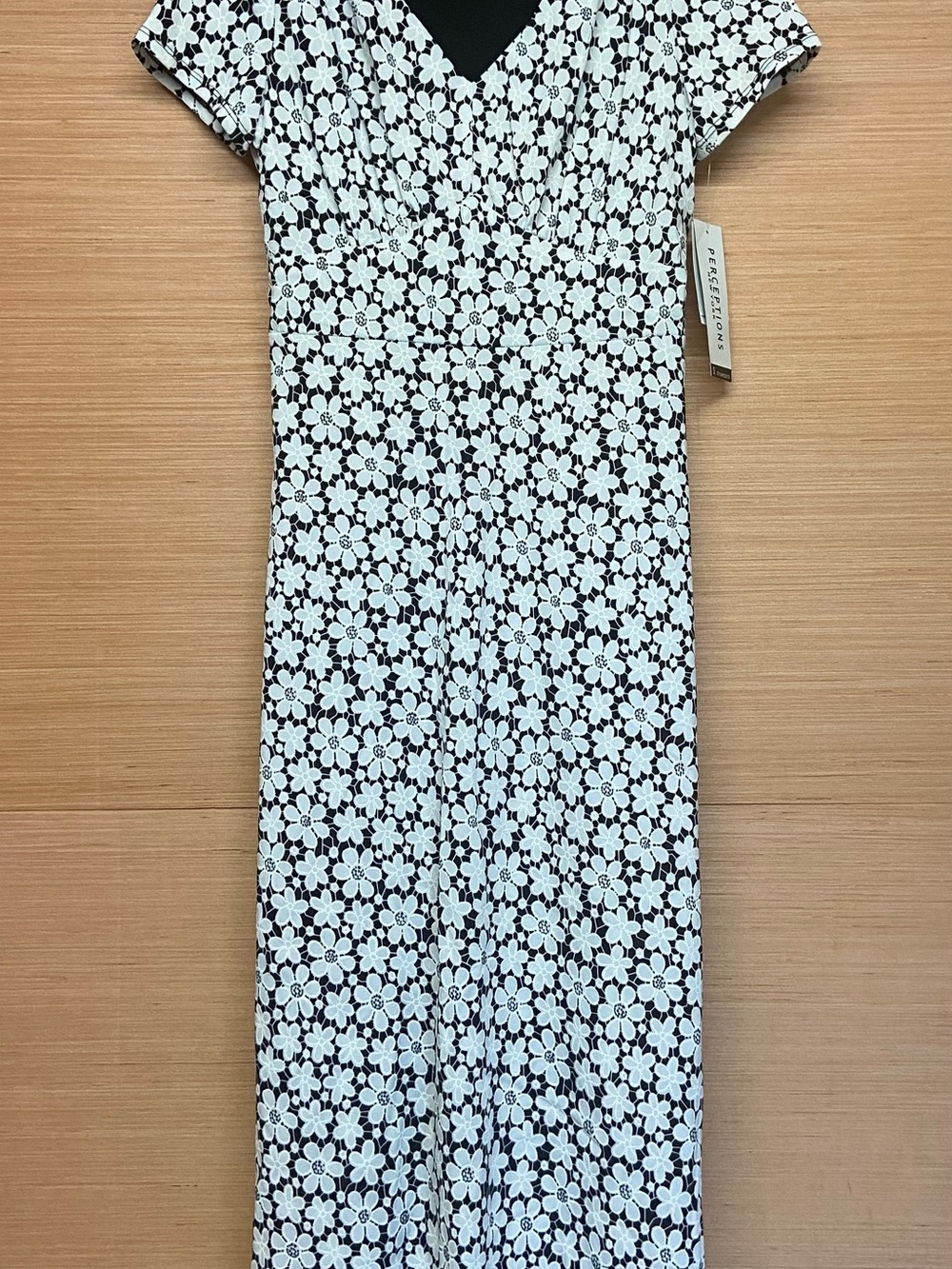 Perceptions New York Black with White Floral Midi Dress Women's Size Small